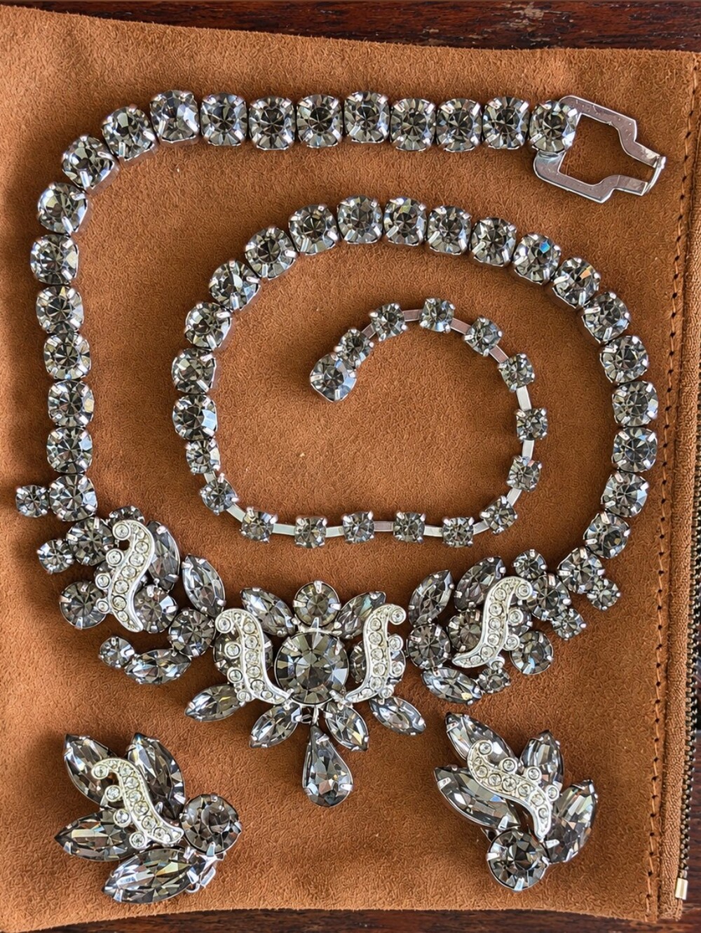 1959 Black Diamond Choker Set WEISS Rhinestone Necklace Set Demi Parure